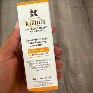 A Vitamin C serum that boosts radiance, helps firm skin.